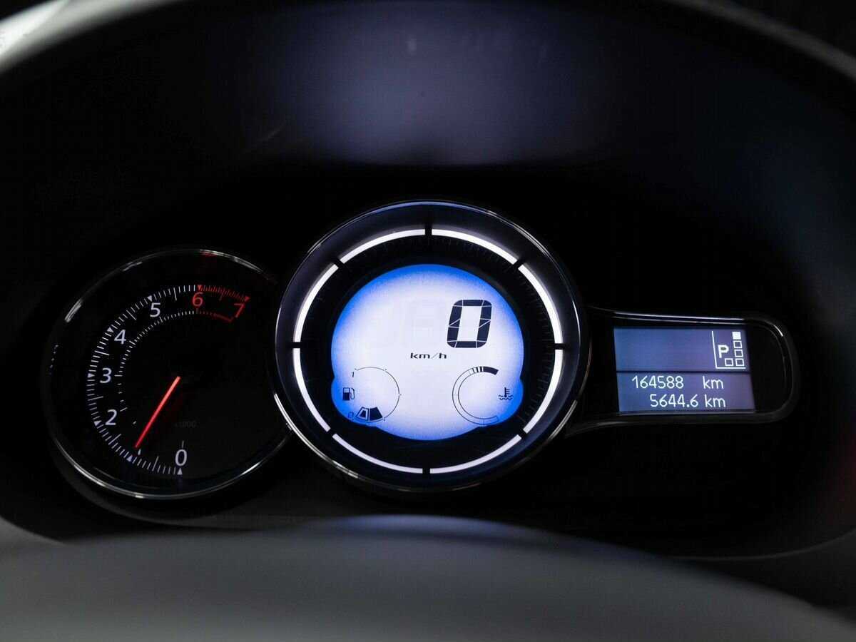 Купить Renault Fluence, 2013, 164 000 км, фото №17