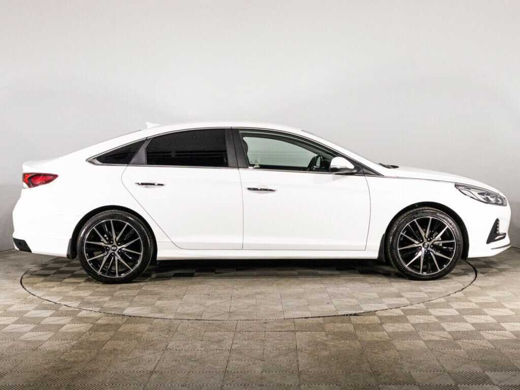 Купить Hyundai Sonata, 2019, 66 693 км, фото №4