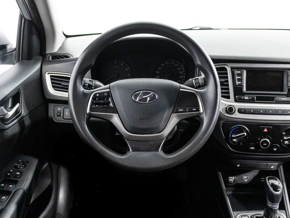 Купить Hyundai Solaris, 2019, 84 390 км, фото №18