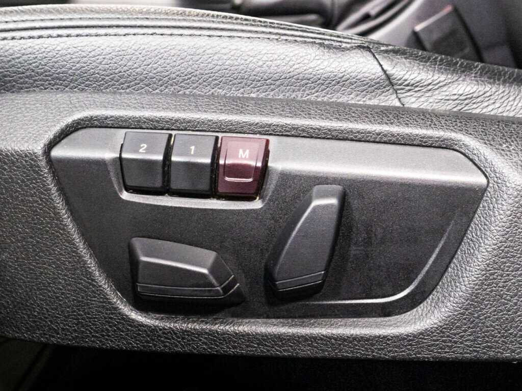 Купить BMW 3 серии 328i xDrive, 2012, 192 190 км, фото №18