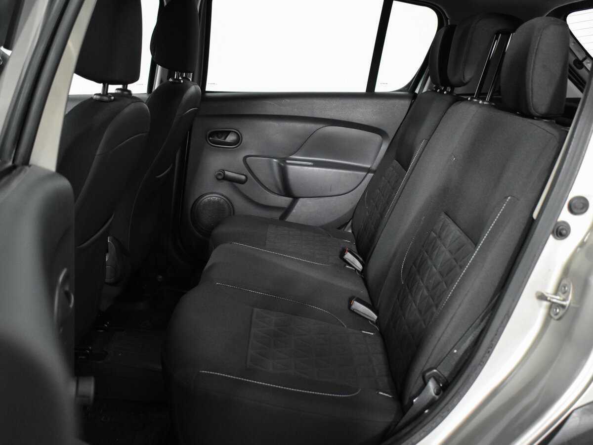 Купить Renault Sandero Stepway, 2017, 48 489 км, фото №10