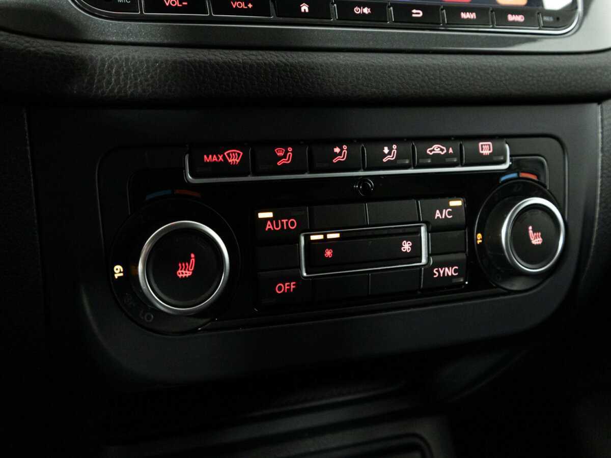 Купить Volkswagen Tiguan, 2015, 122 777 км, фото №17