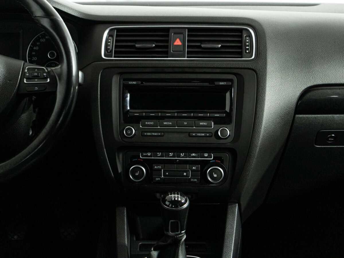 Купить Volkswagen Jetta, 2012, 198 799 км, фото №14