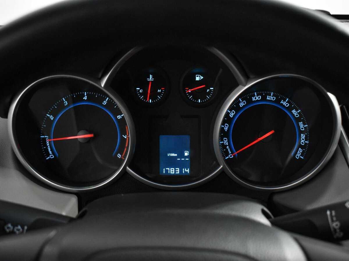 Купить Chevrolet Cruze, 2014, 178 225 км, фото №18