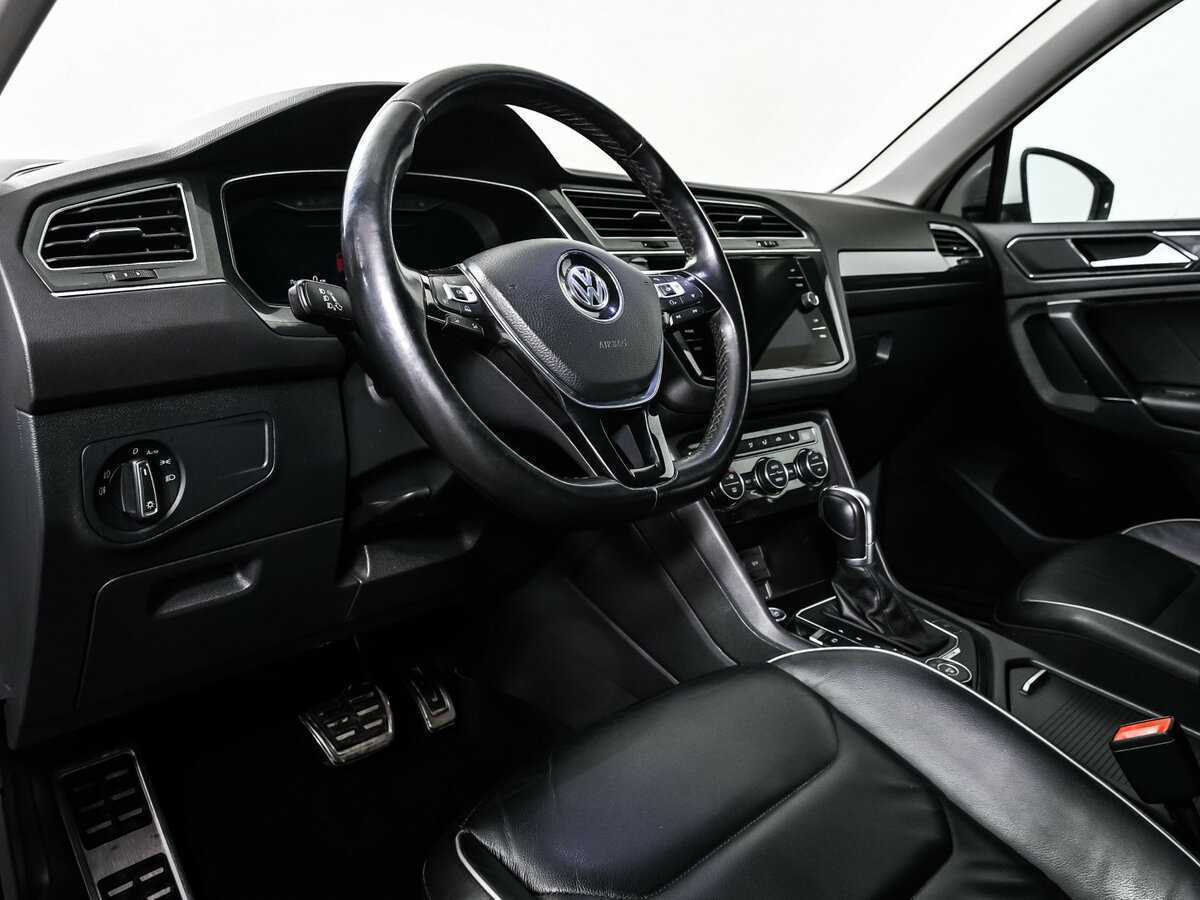 Купить Volkswagen Tiguan, 2018, 129 688 км, фото №12