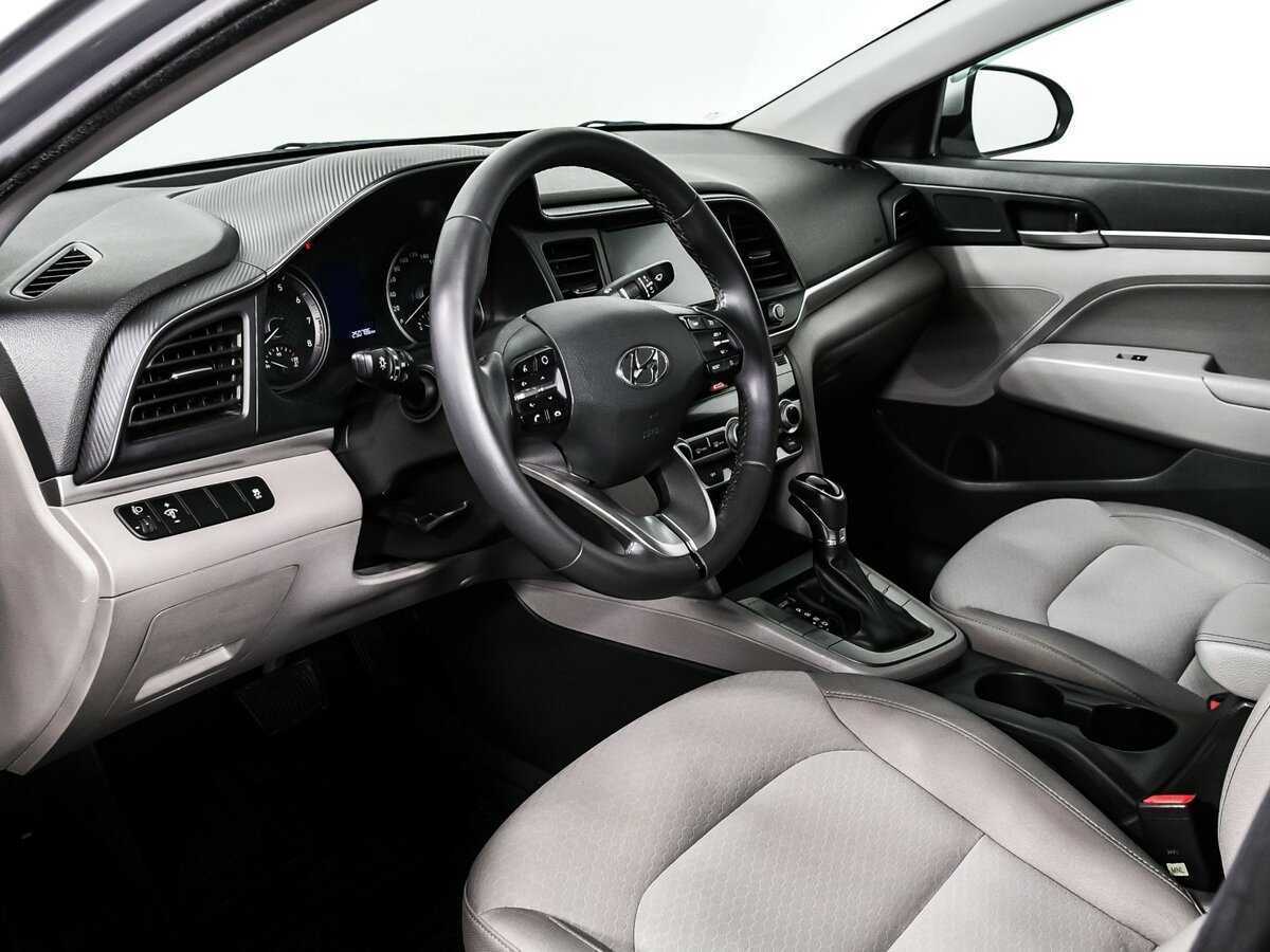 Купить Hyundai Elantra, 2020, 250 786 км, фото №12