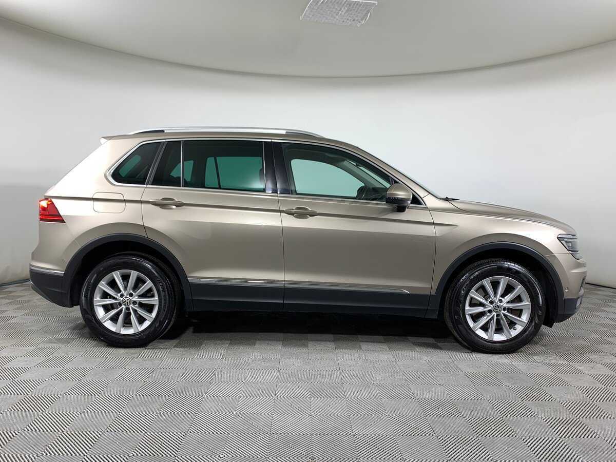 Купить Volkswagen Tiguan, 2017, 107 343 км, фото №4