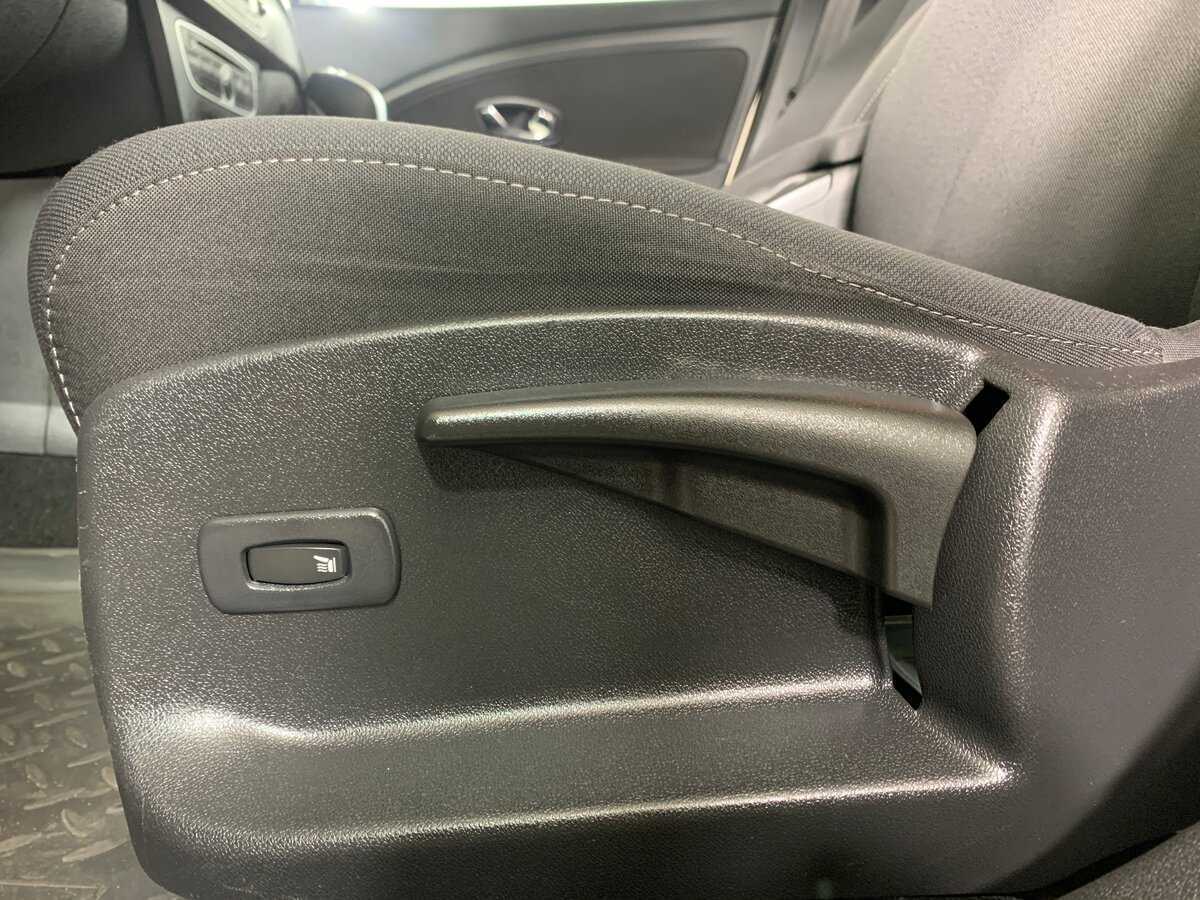 Купить Renault Fluence, 2013, 200 313 км, фото №17