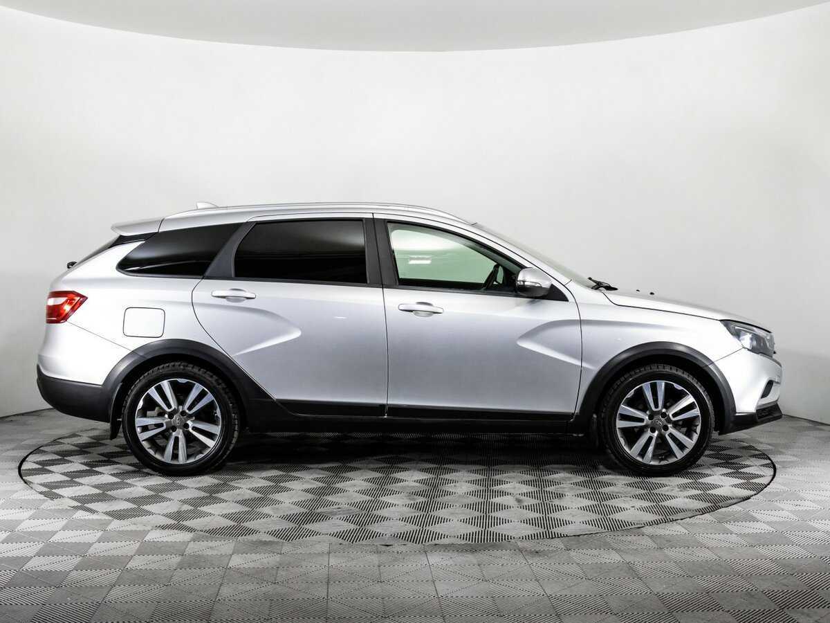 Купить Lada (ВАЗ) Vesta SW, 2019, 60 648 км, фото №4