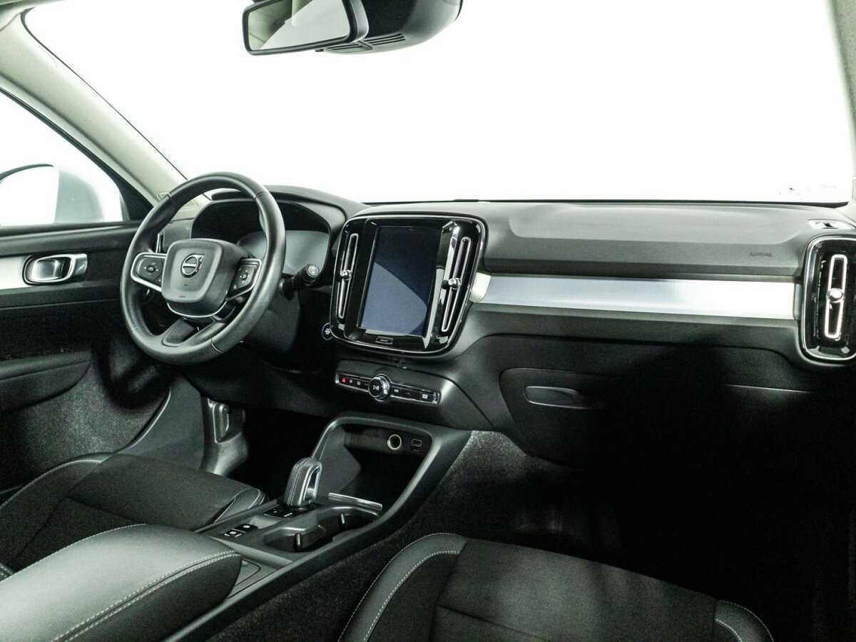 Купить Volvo XC40, 2019, 51 830 км, фото №9