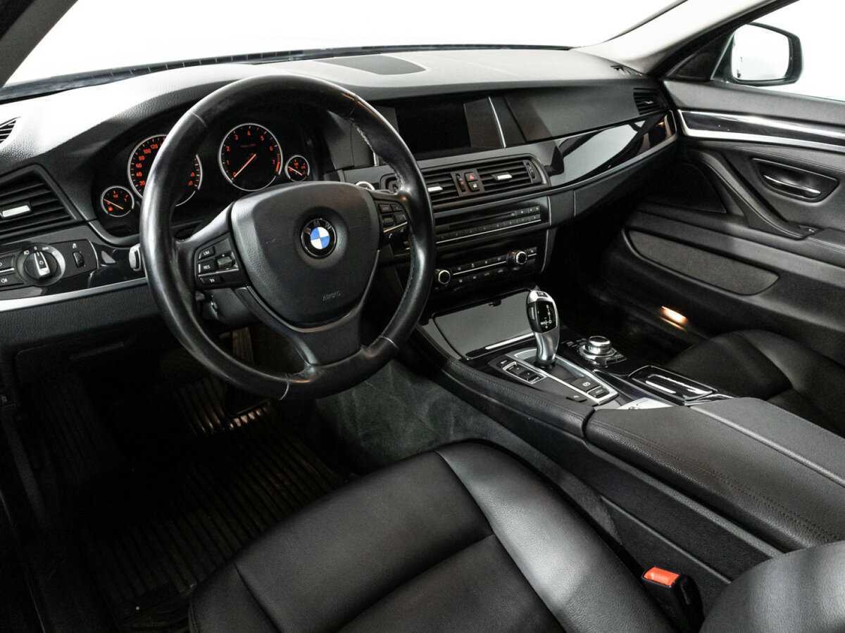 Купить BMW 5 серии 520i, 2016, 140 659 км, фото №11