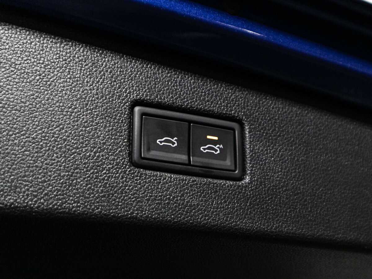 Купить Volkswagen Tiguan, 2018, 104 827 км, фото №16