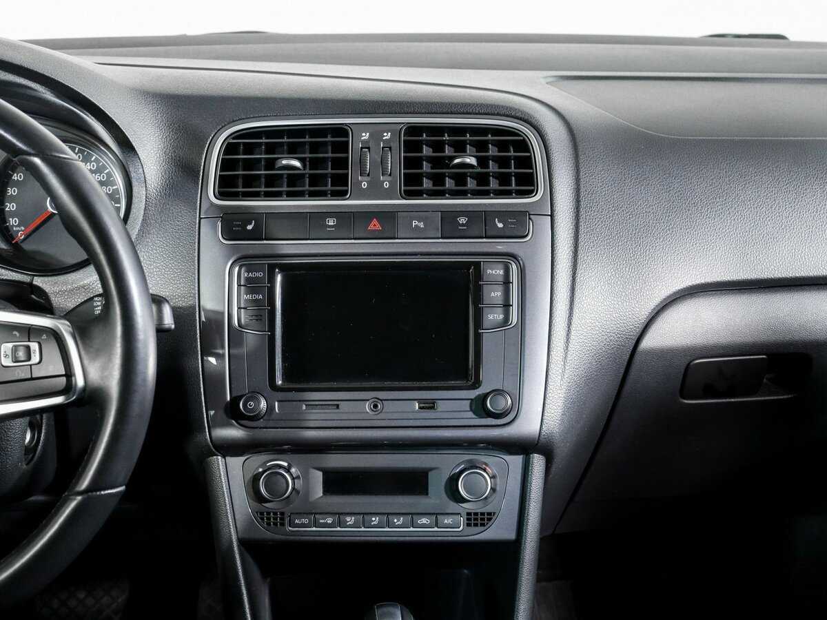 Купить Volkswagen Polo, 2019, 39 000 км, фото №10