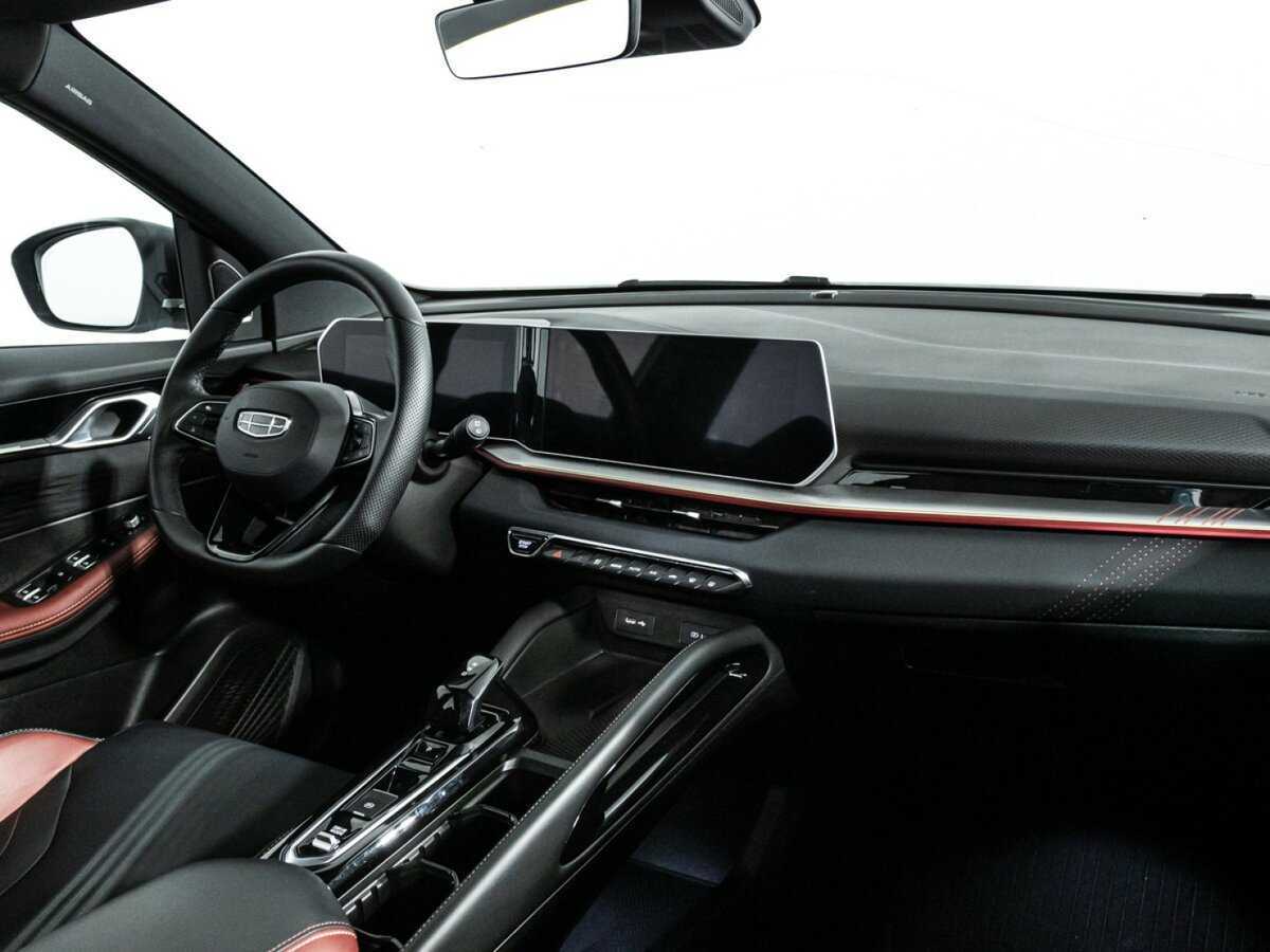 Купить Geely Coolray, 2023, 27 423 км, фото №9