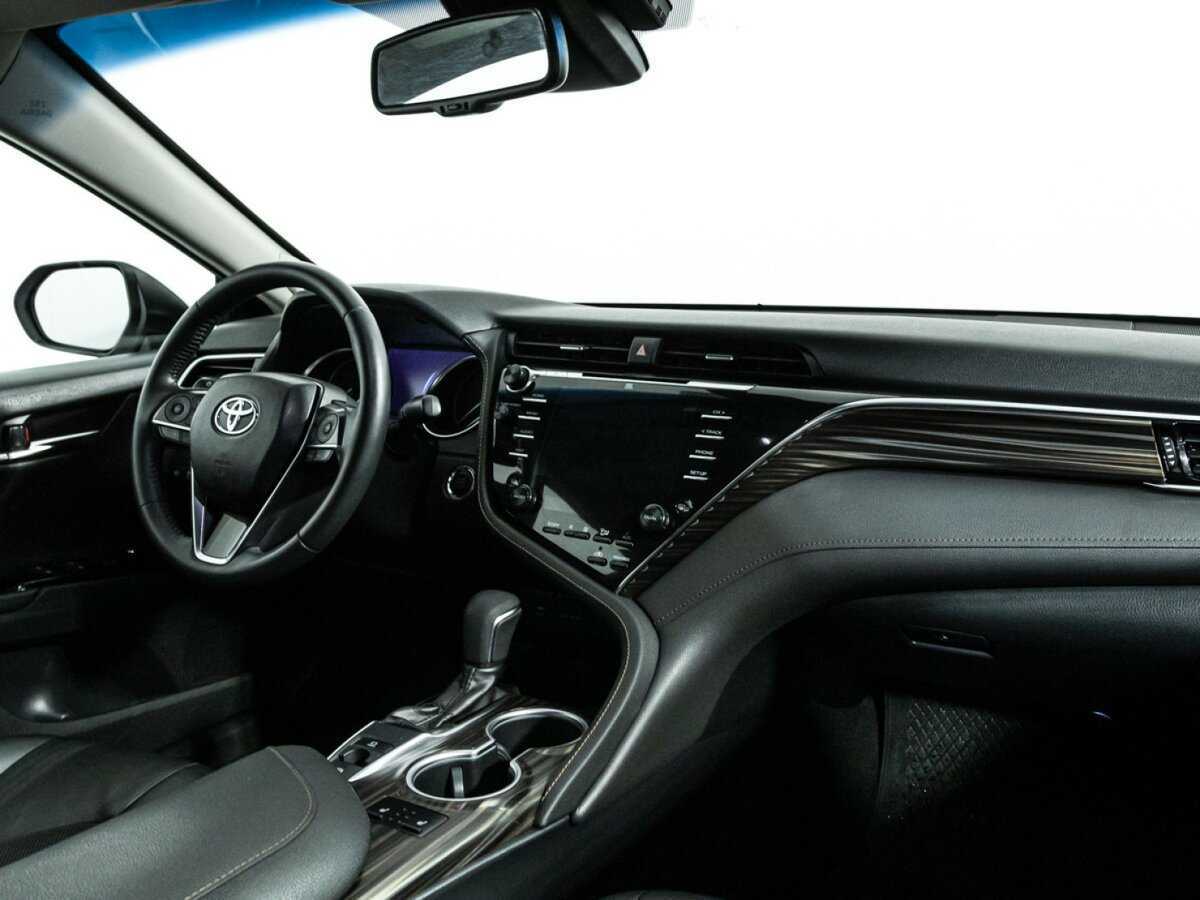 Купить Toyota Camry, 2018, 165 361 км, фото №9