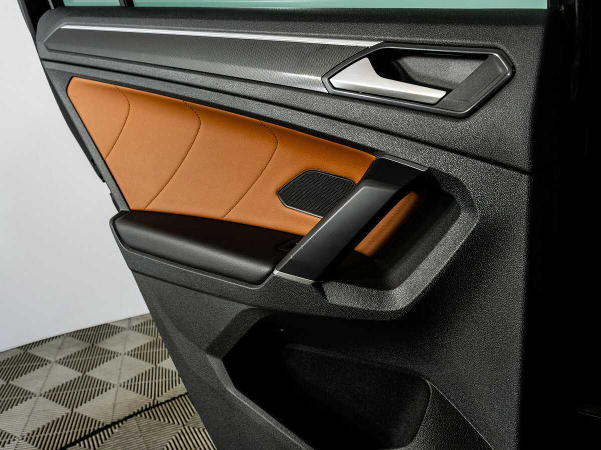 Купить Volkswagen Tiguan, 2018, 217 152 км, фото №27