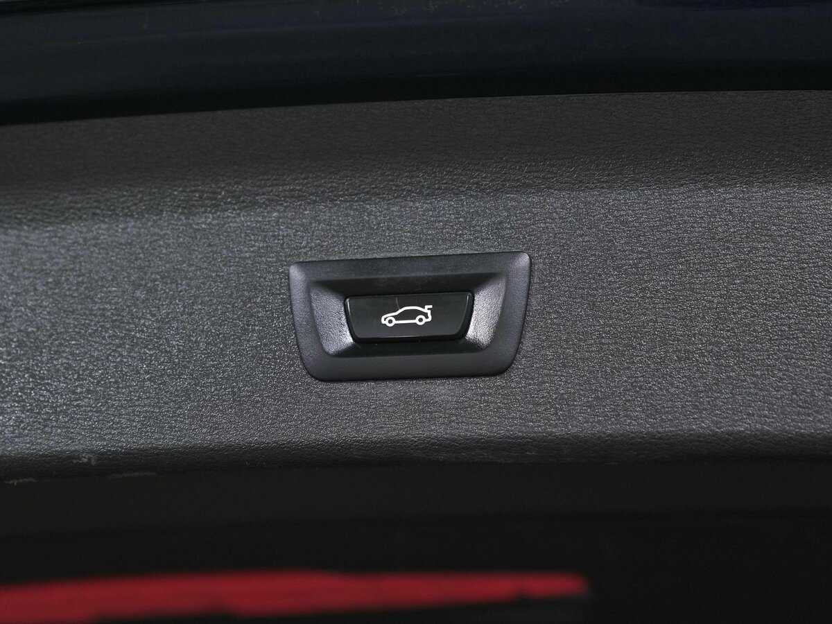 Купить BMW X1 18d xDrive, 2019, 129 798 км, фото №20