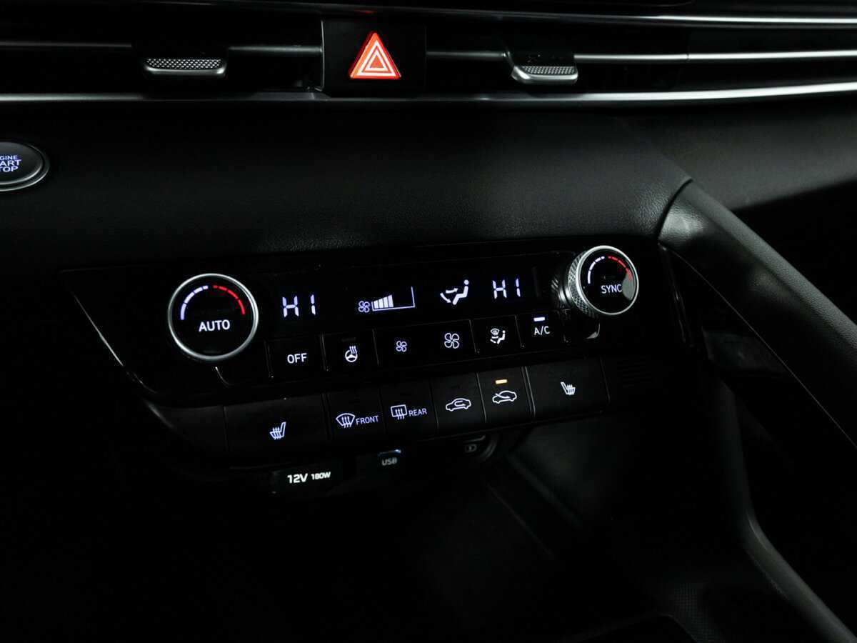 Купить Hyundai Elantra, 2021, 50 700 км, фото №18
