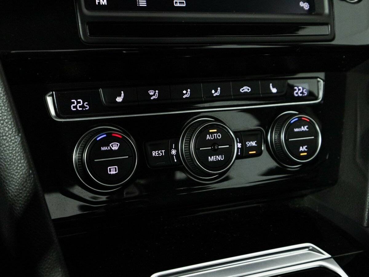 Купить Volkswagen Passat, 2017, 138 028 км, фото №20