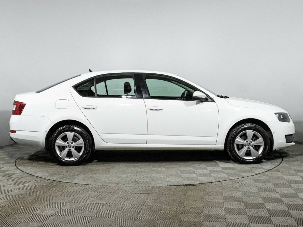 Купить Skoda Octavia, 2016, 176 944 км, фото №4