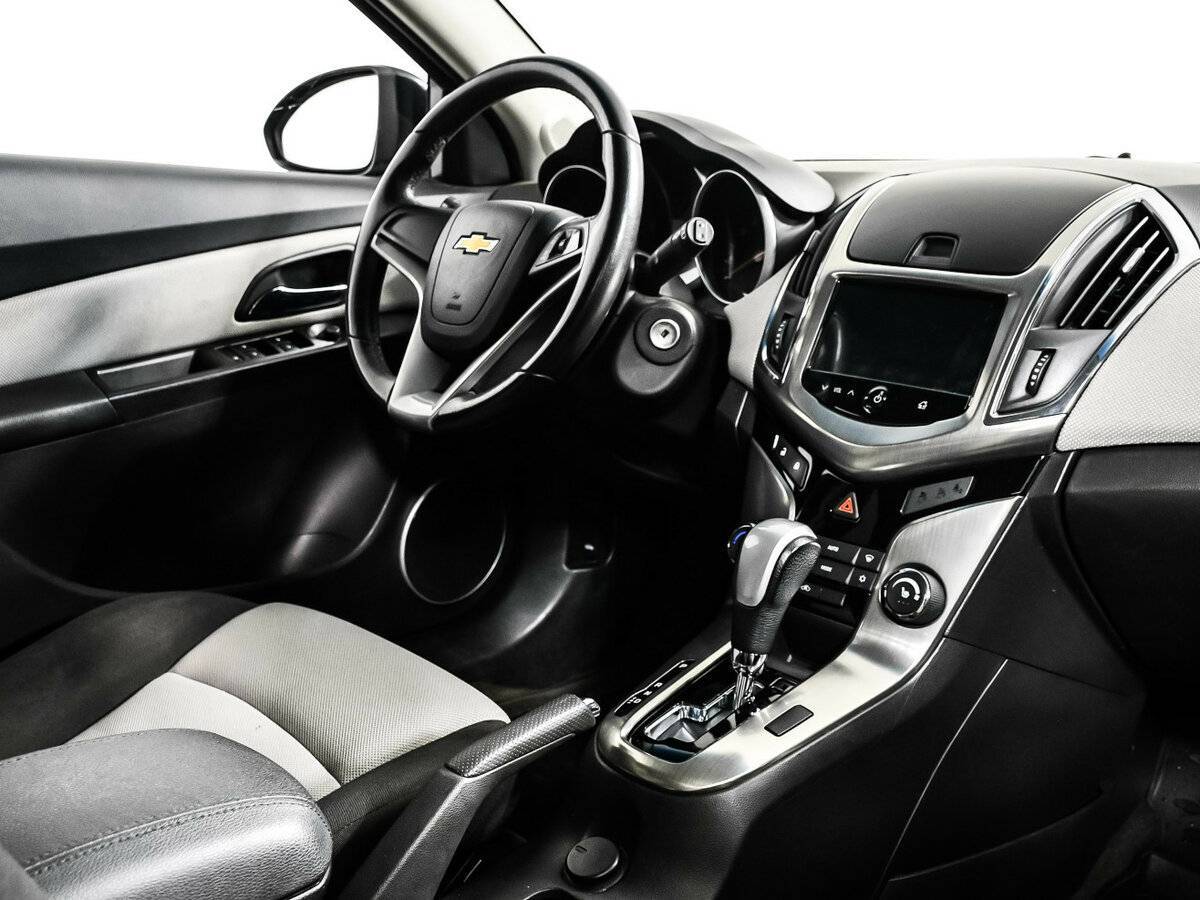 Купить Chevrolet Cruze, 2014, 158 338 км, фото №9