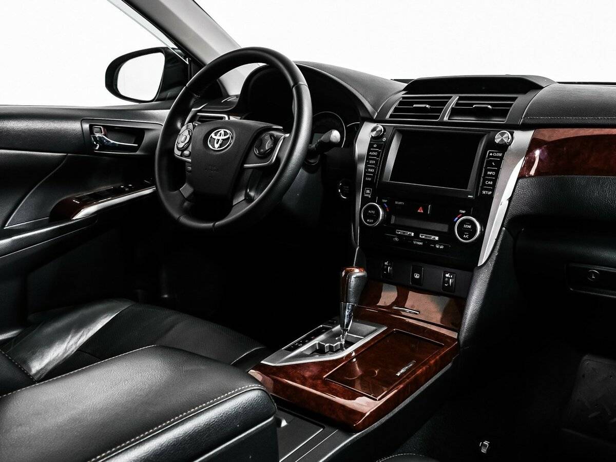 Купить Toyota Camry, 2012, 180 000 км, фото №9