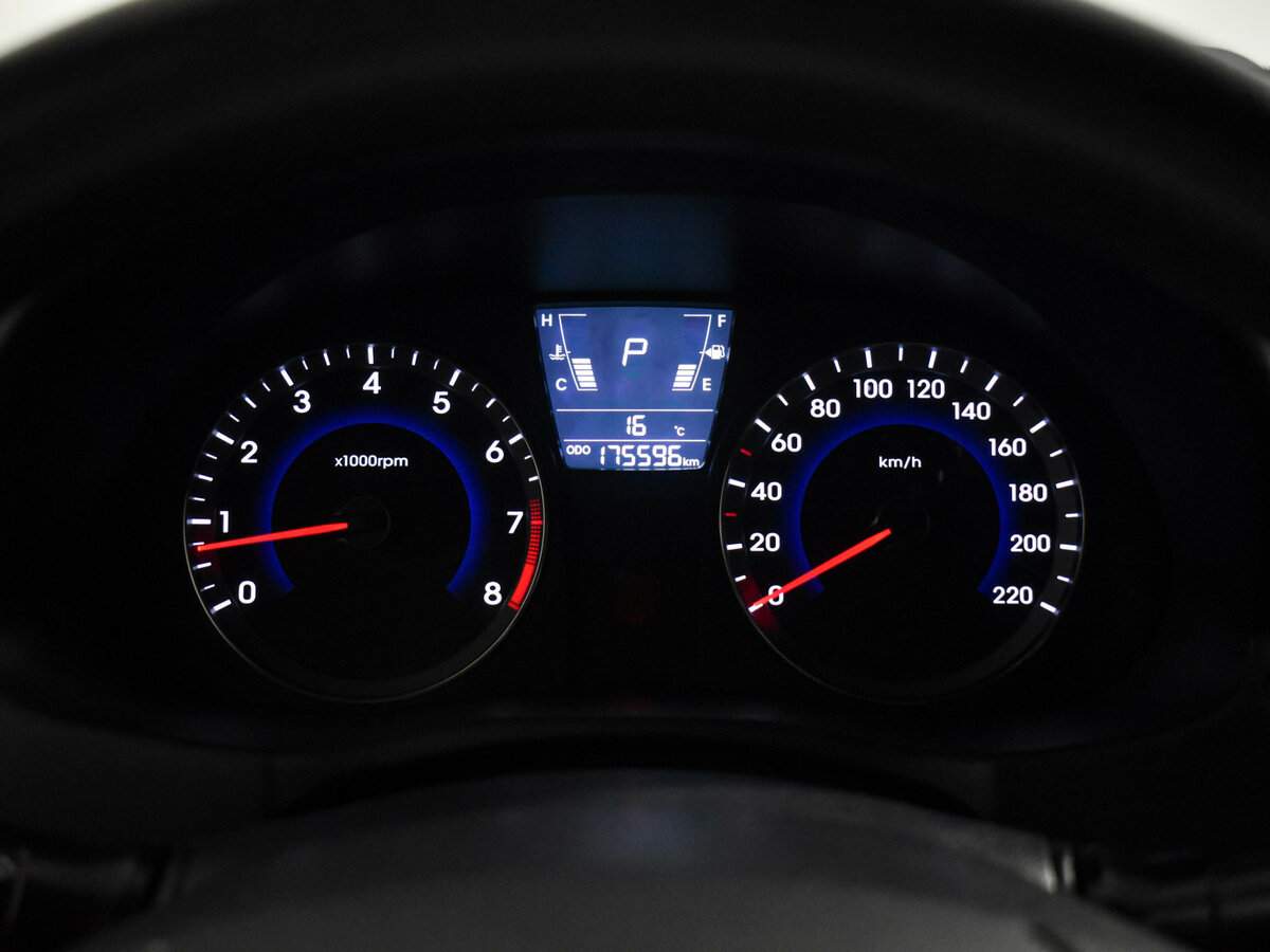 Купить Hyundai Solaris, 2012, 175 540 км, фото №16