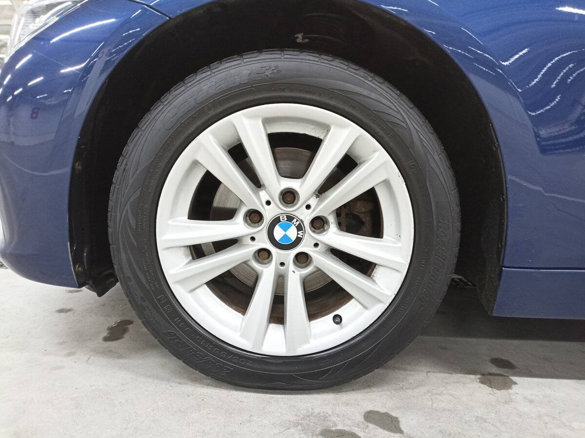 Купить BMW 3 серии 318i, 2016, 222 762 км, фото №18