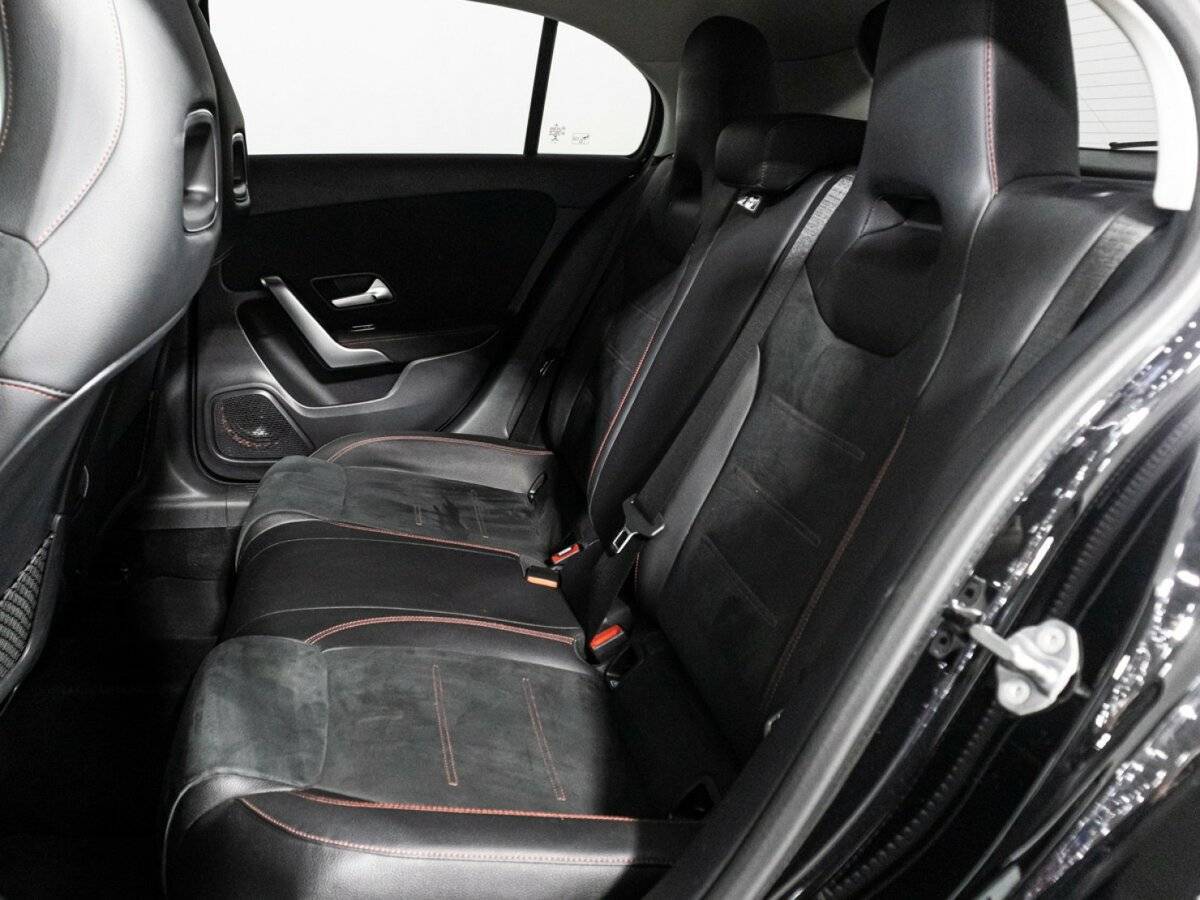 Купить Mercedes-Benz A-Класс 200, 2018, 80 053 км, фото №10