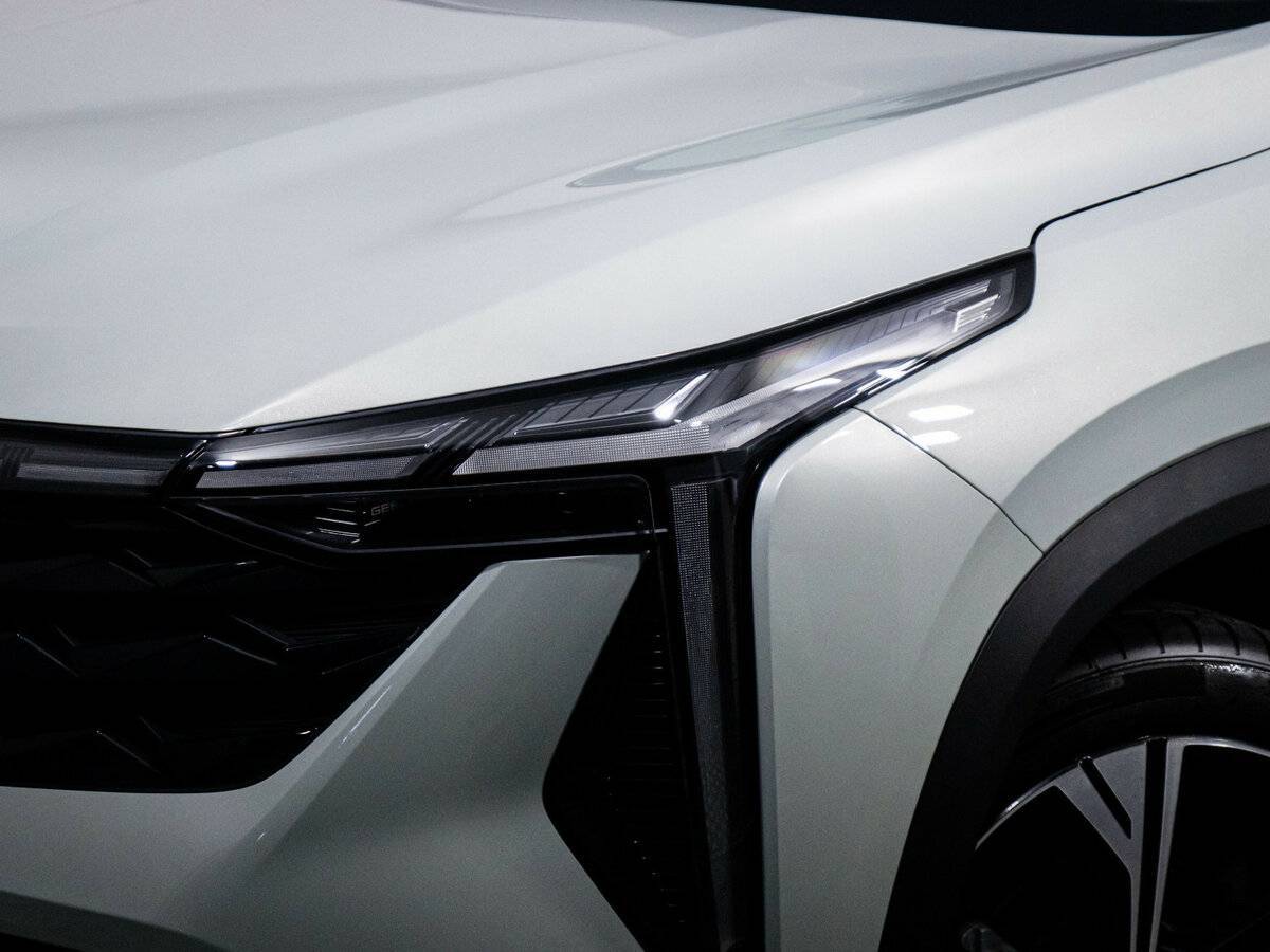 Купить Geely Atlas, 2023, 4 754 км, фото №16