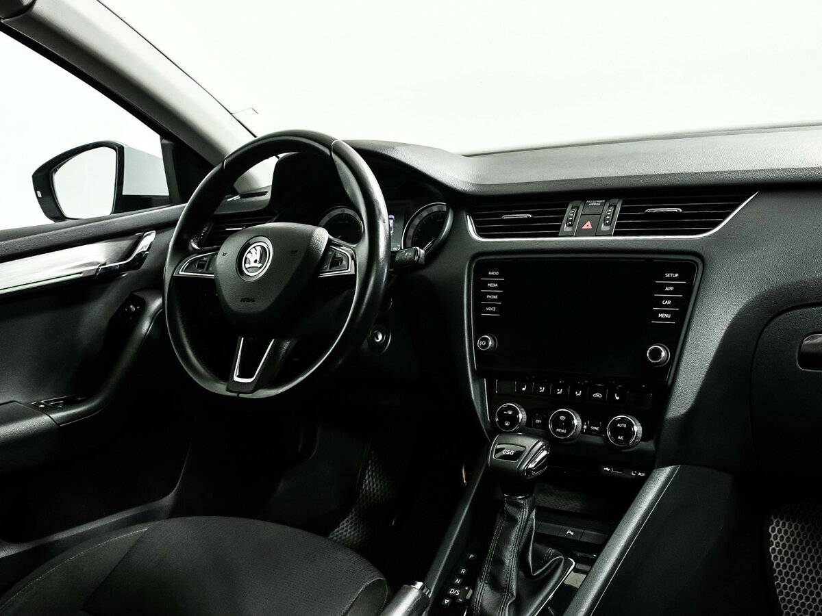 Купить Skoda Octavia, 2017, 122 578 км, фото №9