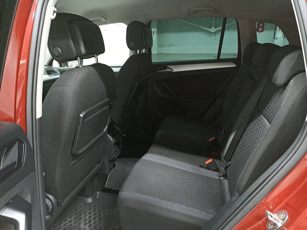 Купить Volkswagen Tiguan, 2018, 182 157 км, фото №12