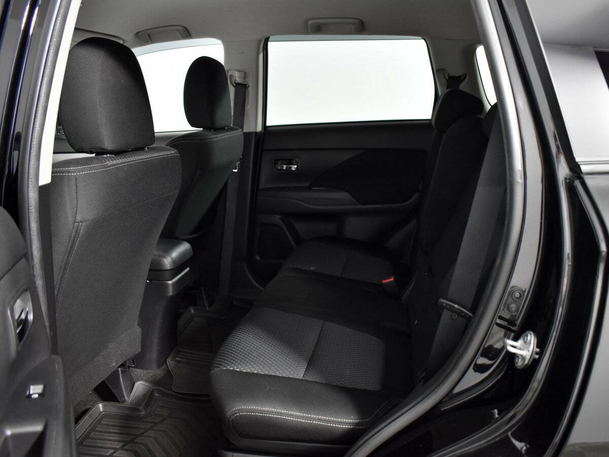 Купить Mitsubishi Outlander, 2018, 80 245 км, фото №11