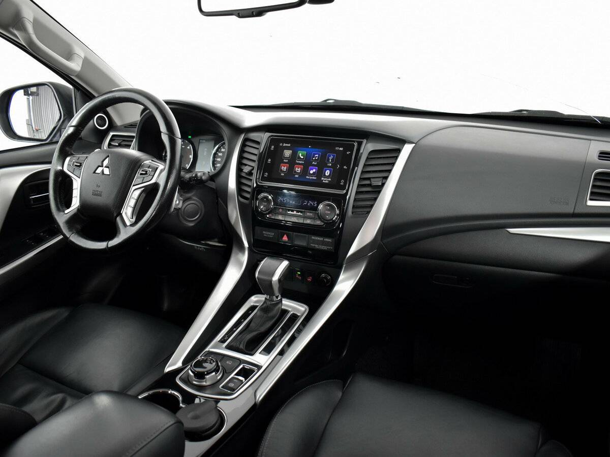 Купить Mitsubishi Pajero Sport, 2017, 200 000 км, фото №9