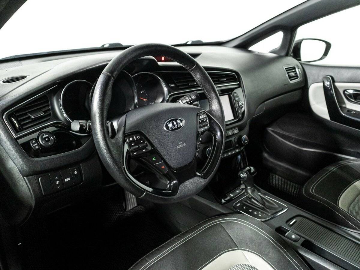 Купить Kia Ceed, 2016, 78 987 км, фото №11