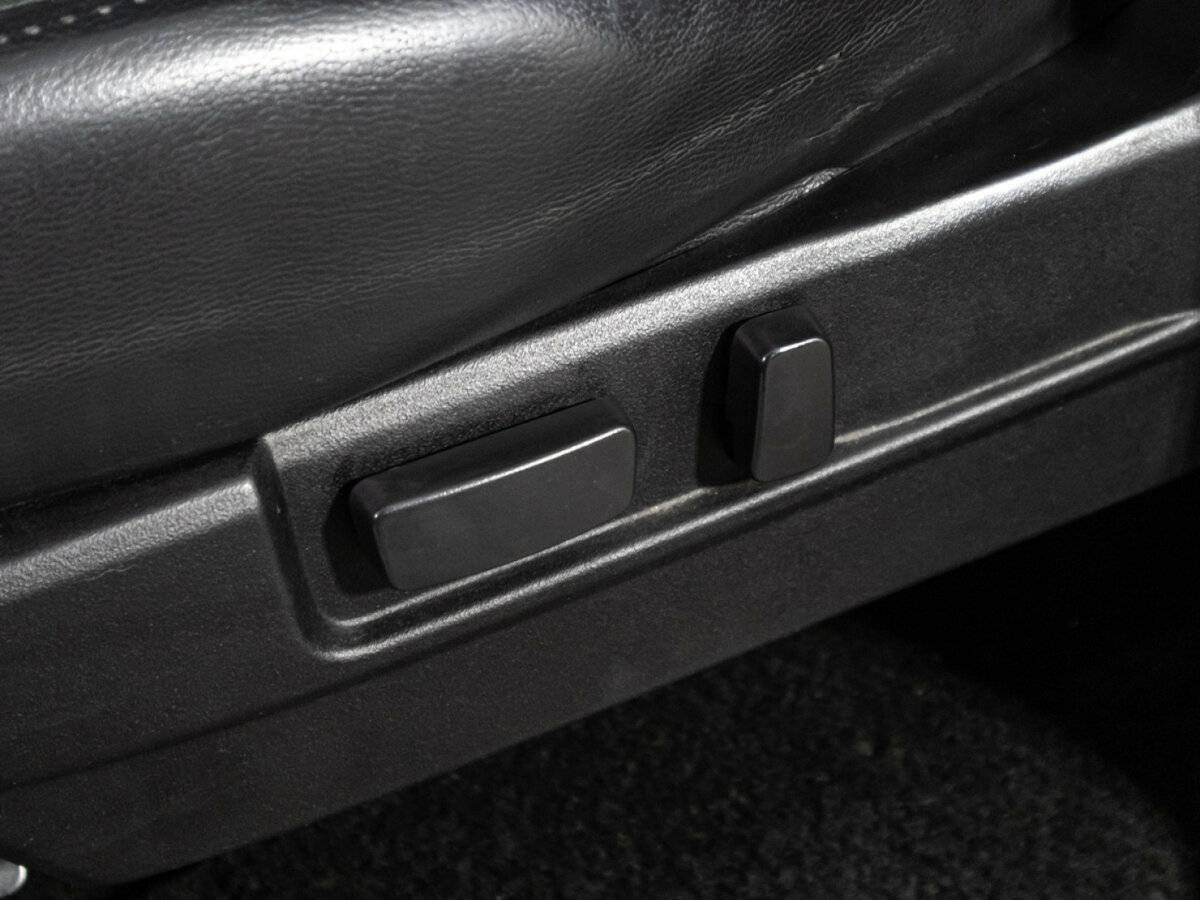 Купить Mitsubishi Pajero Sport, 2012, 291 000 км, фото №16