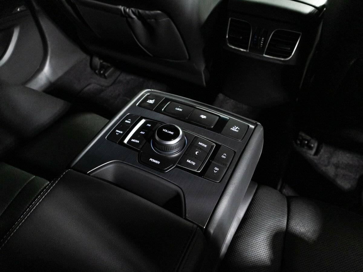 Купить Hyundai Genesis, 2015, 226 614 км, фото №20