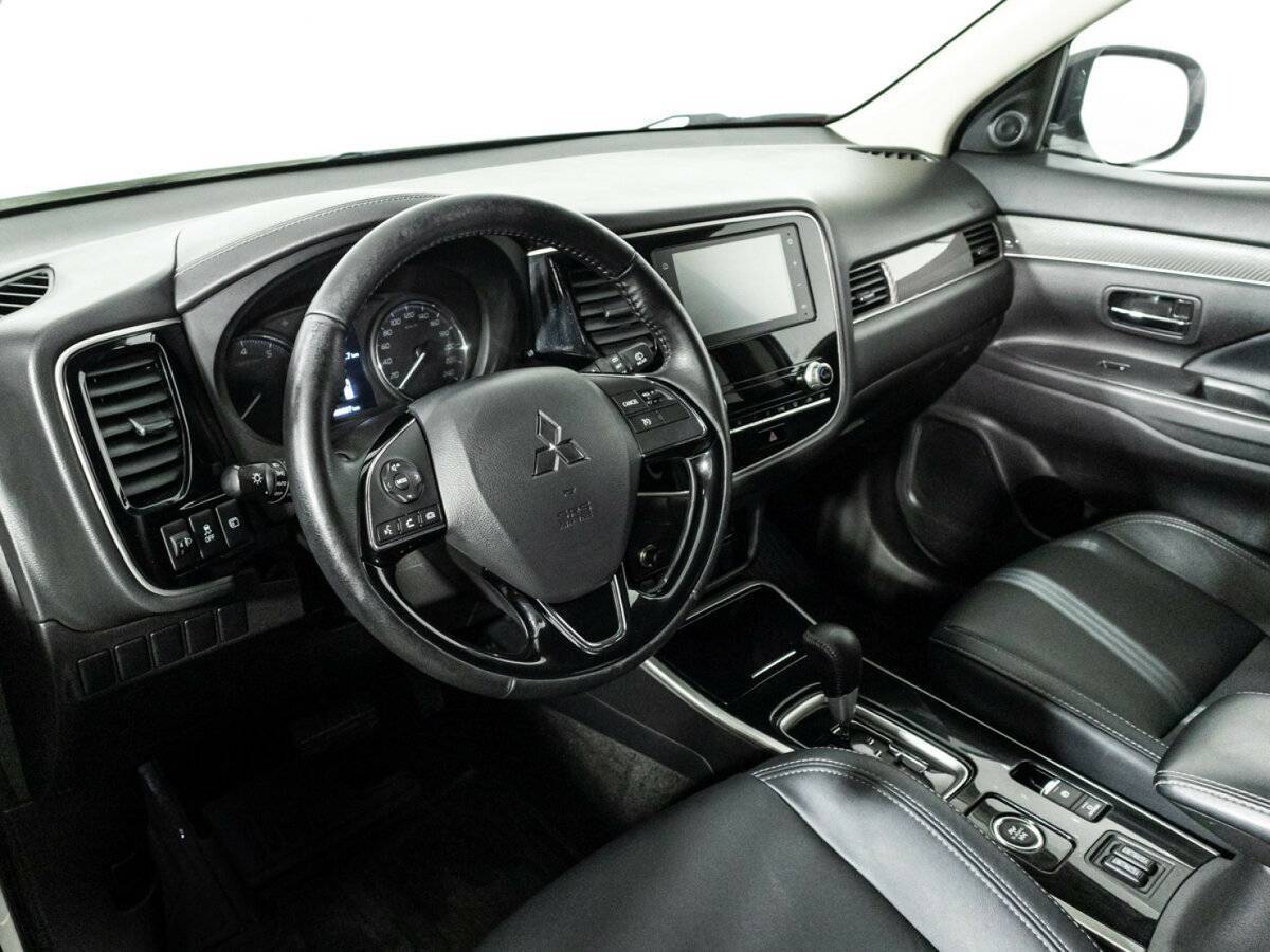 Купить Mitsubishi Outlander, 2020, 110 000 км, фото №11