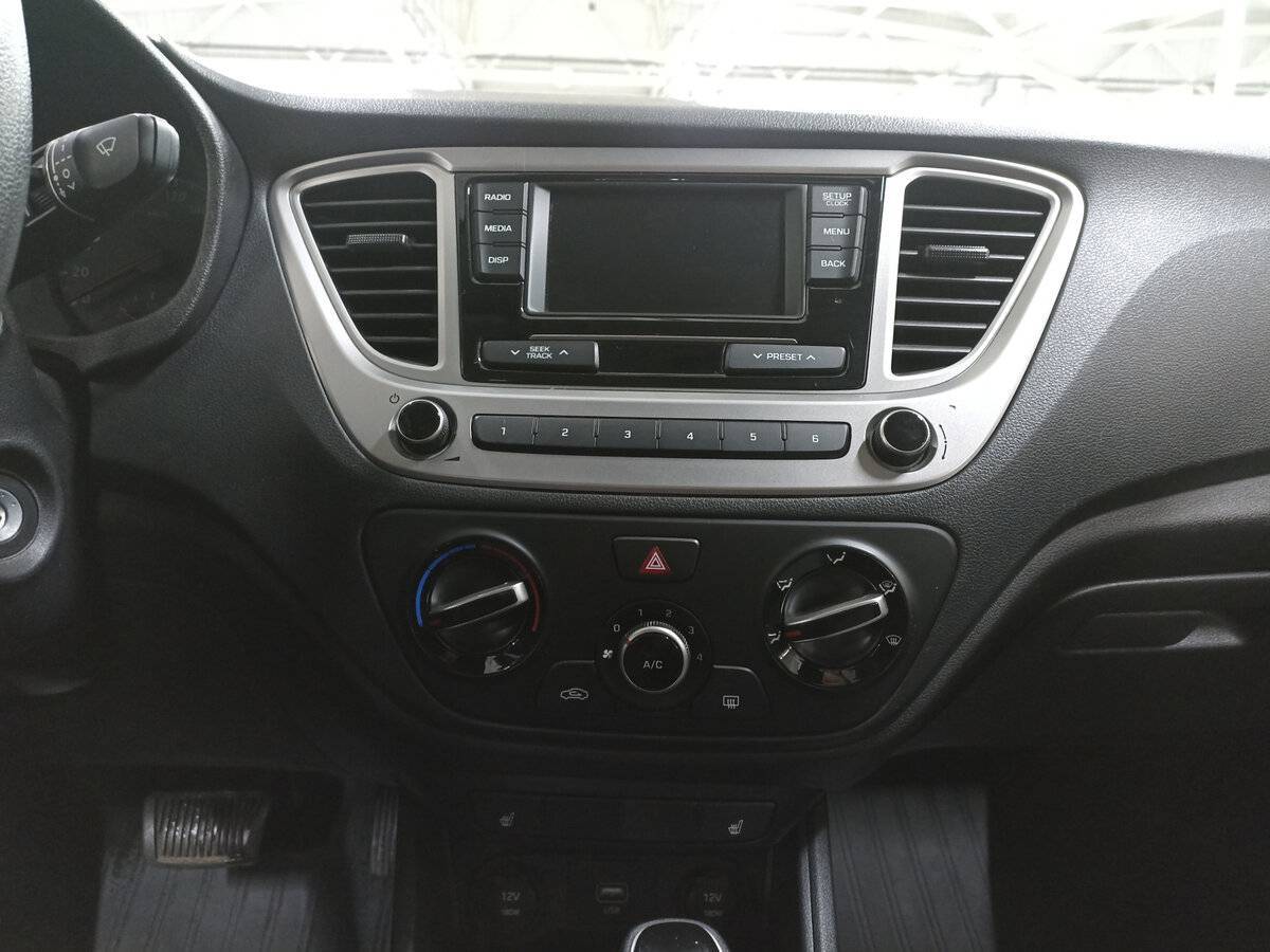 Купить Hyundai Solaris, 2019, 29 302 км, фото №15