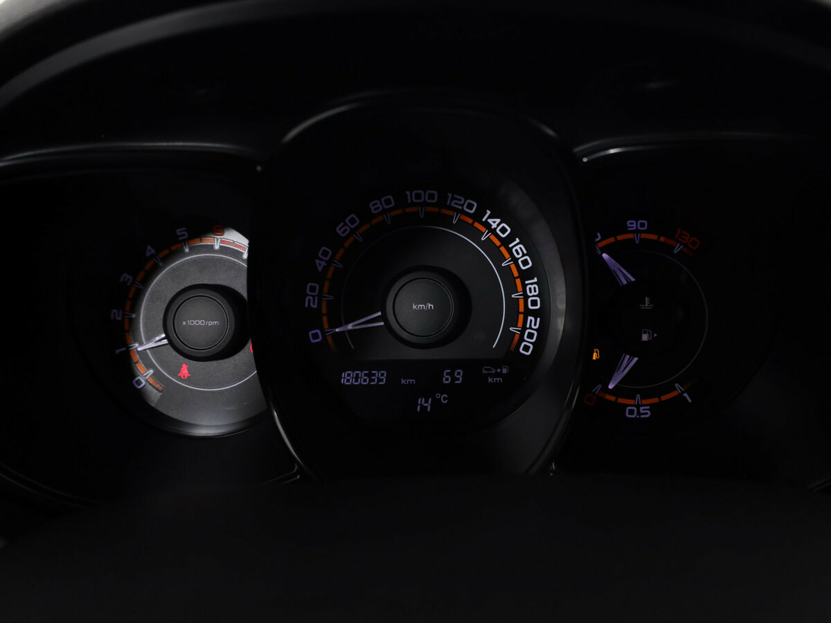 Купить Lada (ВАЗ) Vesta I, 2017, 180 226 км, фото №11