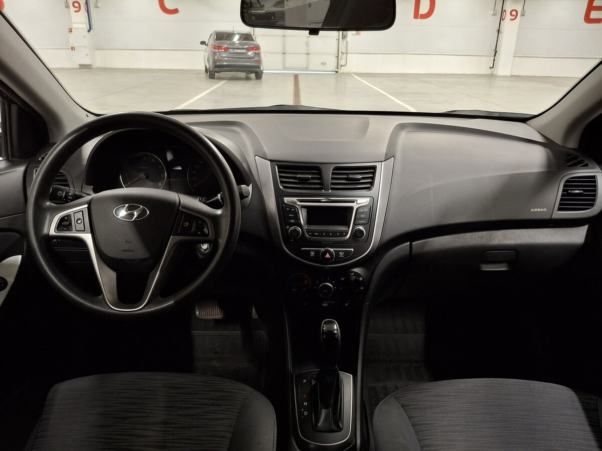 Купить Hyundai Solaris I Рестайлинг, 2015, 98 403 км, фото №14