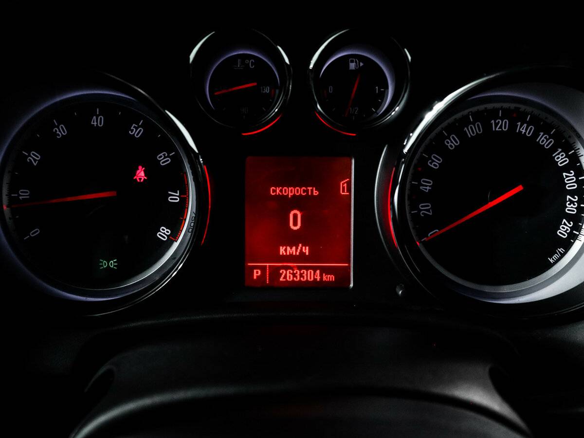 Купить Opel Astra J, 2012, 263 301 км, фото №9