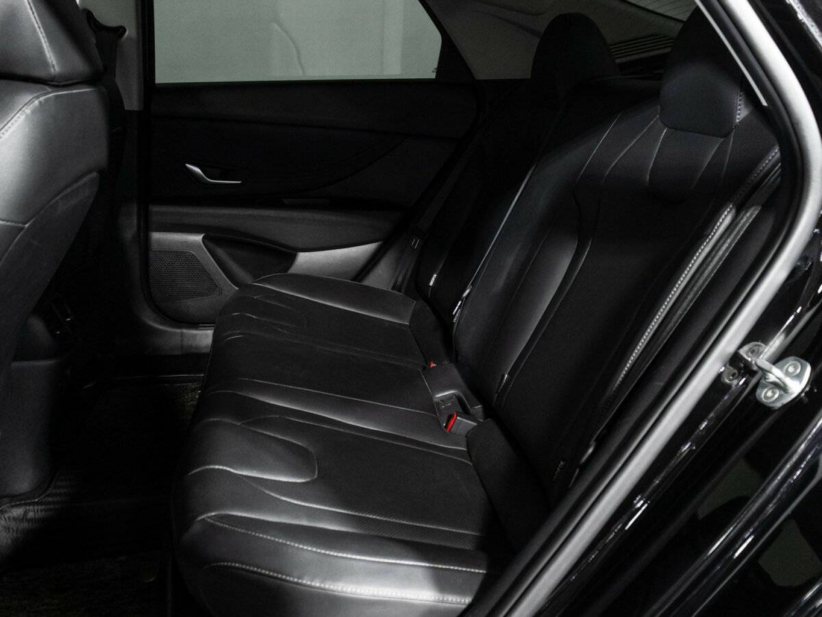 Купить Hyundai Elantra VII (CN7), 2023, 22 001 км, фото №10