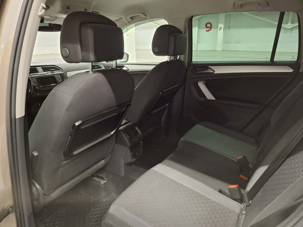 Купить Volkswagen Tiguan II, 2017, 92 511 км, фото №12