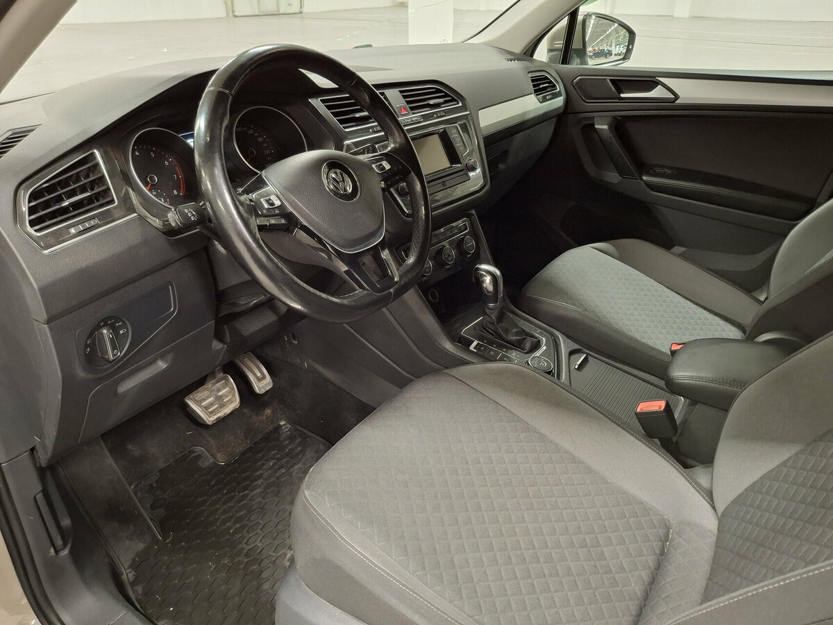 Купить Volkswagen Tiguan II, 2017, 92 511 км, фото №16