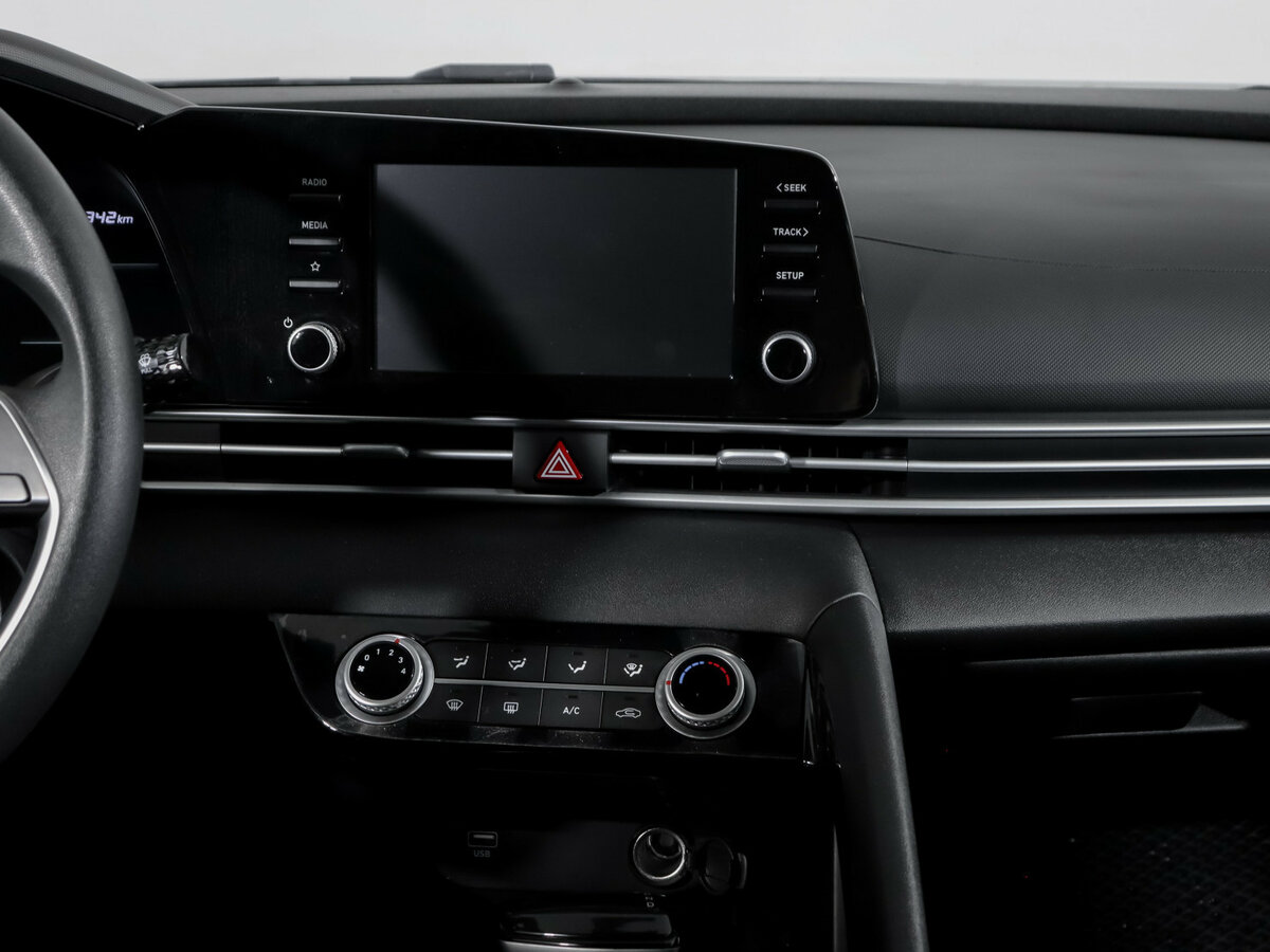 Купить Hyundai Elantra VII (CN7), 2023, 13 500 км, фото №13