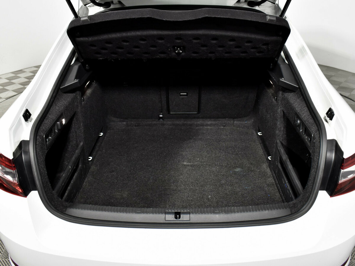 Купить Skoda Superb III, 2018, 156 585 км, фото №18