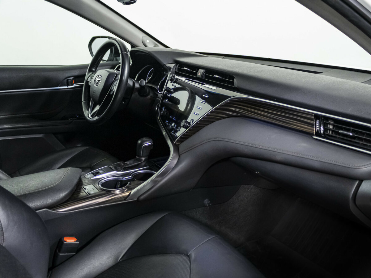 Купить Toyota Camry VIII (XV70), 2019, 101 000 км, фото №8