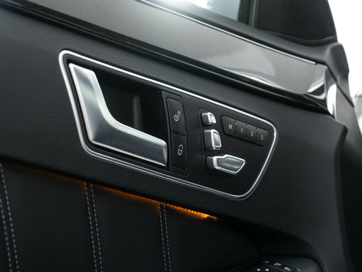 Купить Mercedes-Benz E-Класс 300 IV (W212, S212, C207) Рестайлинг, 2013, 75 028 км, фото №15