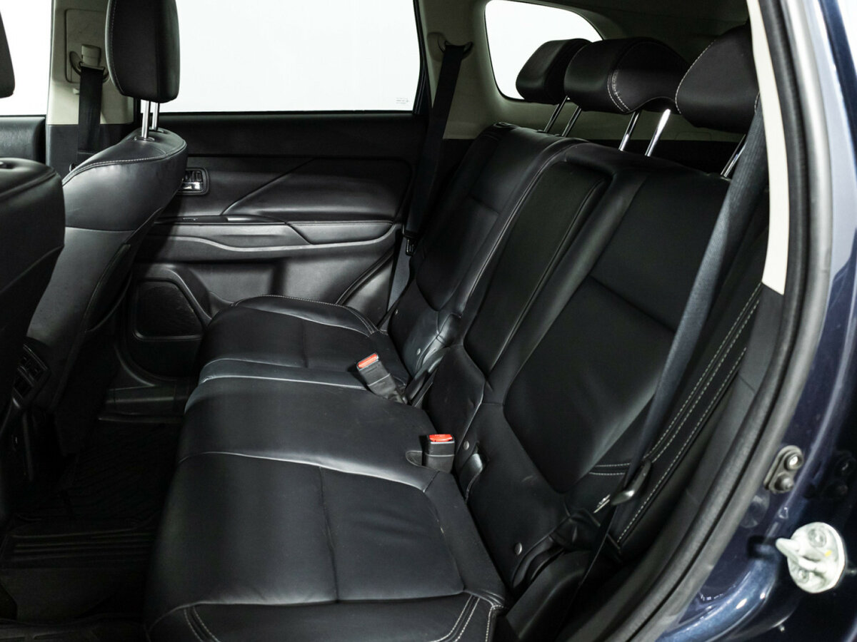 Купить Mitsubishi Outlander III Рестайлинг 3, 2019, 126 051 км, фото №10